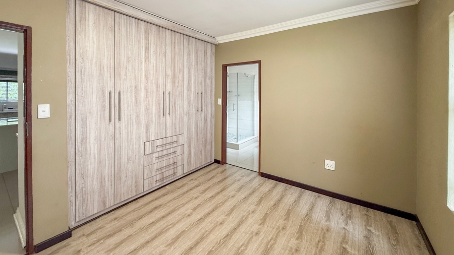 4 Bedroom Property for Sale in Birdwood Estate North West